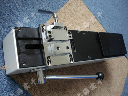 電動臥式測試臺