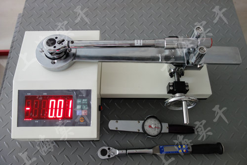 300N.m늄(dng)܇(ch)***ŤذУ(zhn)x